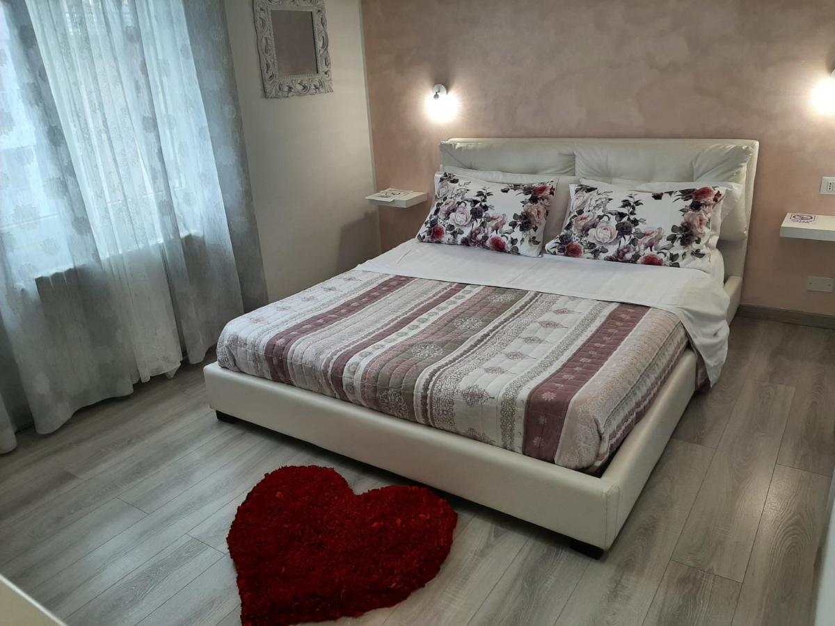 Viola Di Mare Rooms And Parking Термоли Экстерьер фото